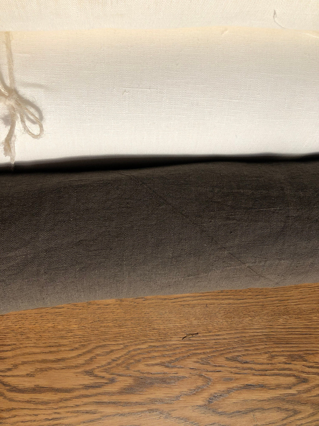 Natural Linen Fabric: 260g, 145cm Wide, Rudas BGO41