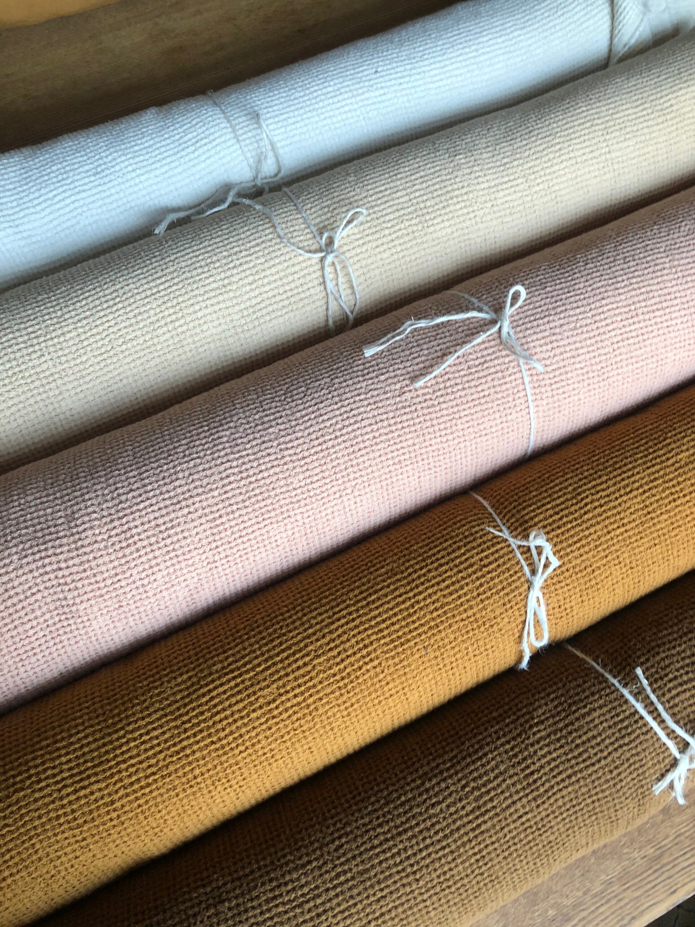 80" EXTRA WIDE 500g/200cm fabric, BGO139W warm nude , Waffle natural 100 % Linen fabric, fabric by the metre bath towel kitchen towel spa