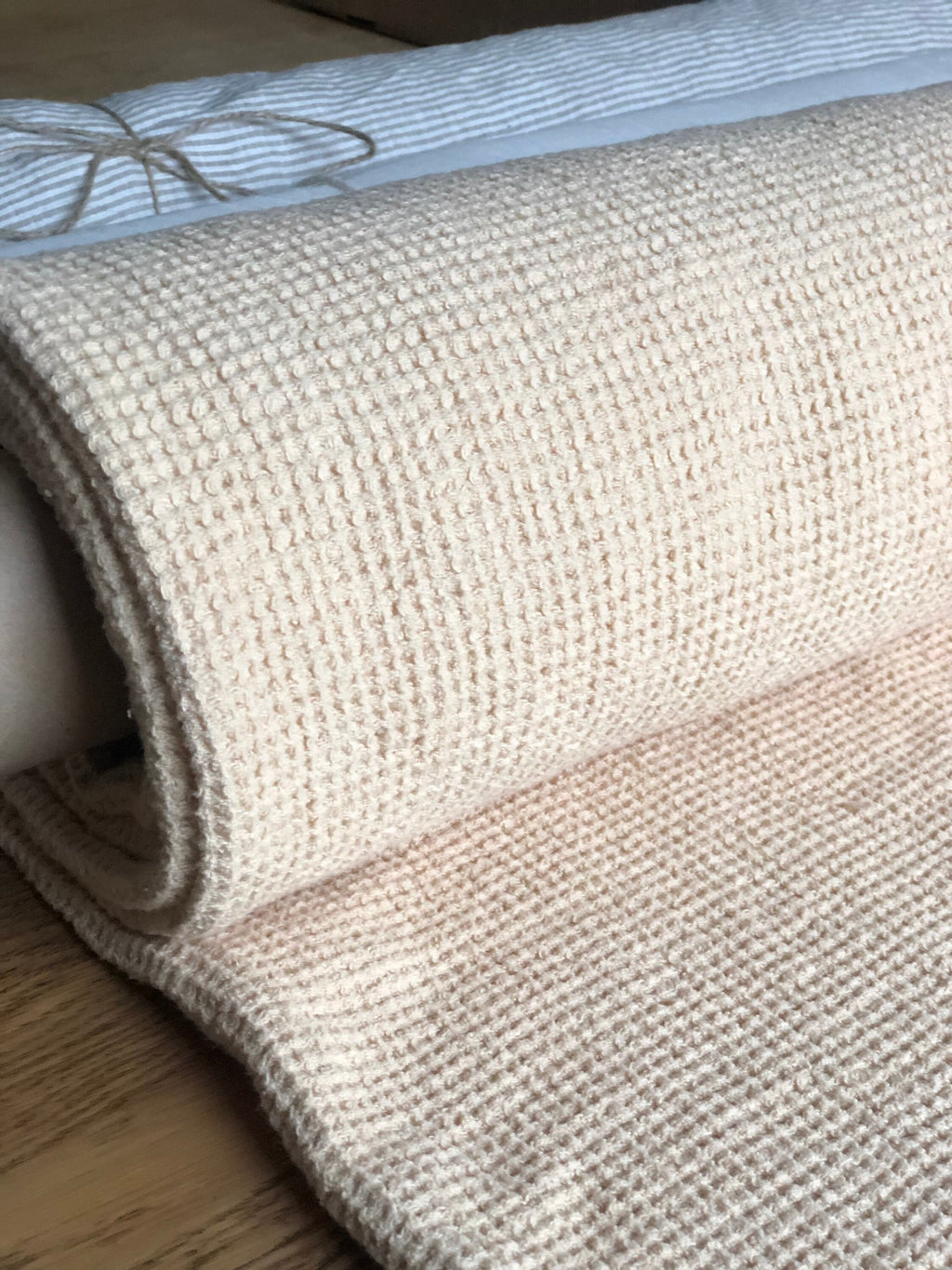 80" EXTRA WIDE 500g/200cm fabric, BGO139W warm nude , Waffle natural 100 % Linen fabric, fabric by the metre bath towel kitchen towel spa