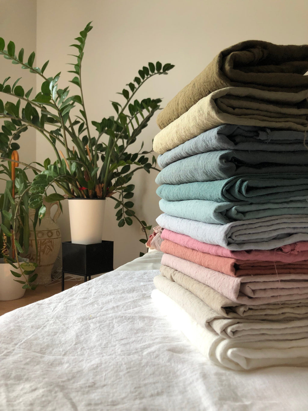 Natural Hemp Fabric: 240g Linen for Bedding & Sewing