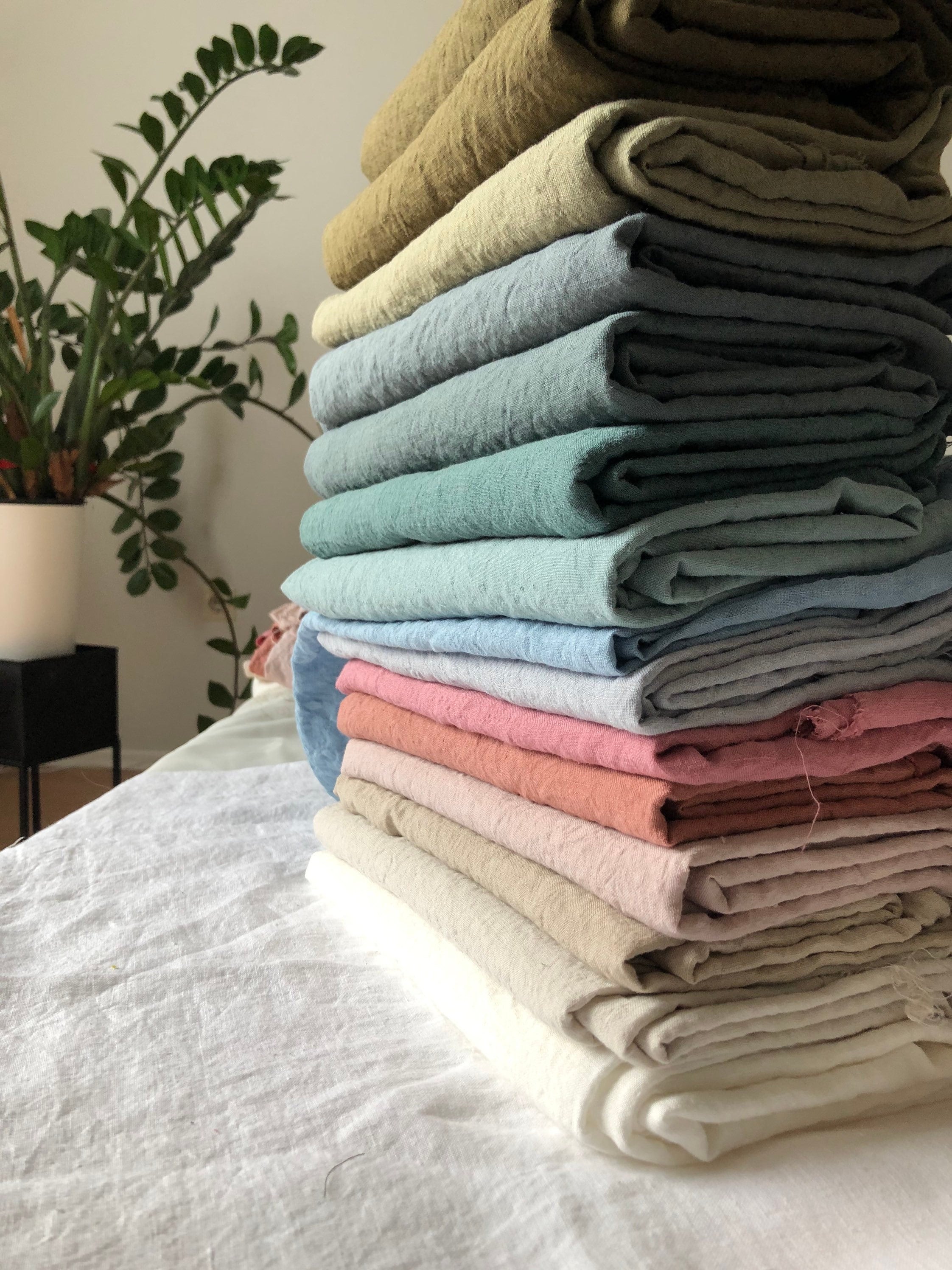 Natural Hemp Fabric: 240g Linen for Bedding & Sewing