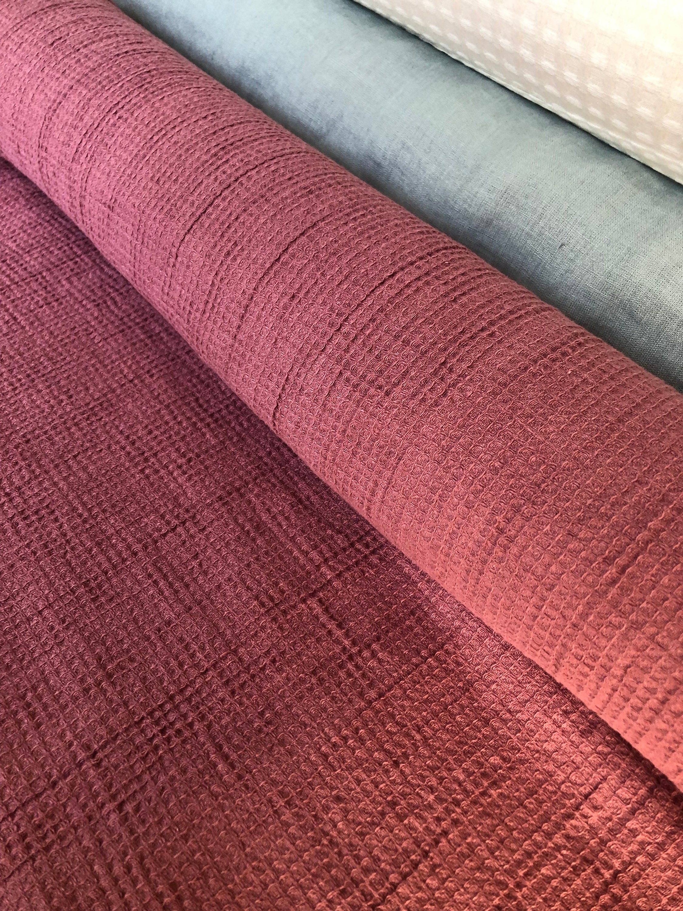 Waffle Linen Cotton Fabric By The Metre: Thulian BGO138, 140cm